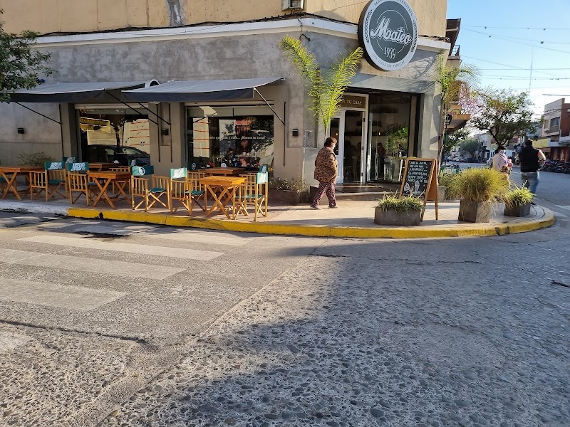 Mateo 1939 confitería