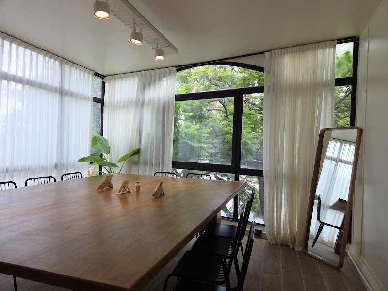 Sunday Coffee & Brunch Olivos