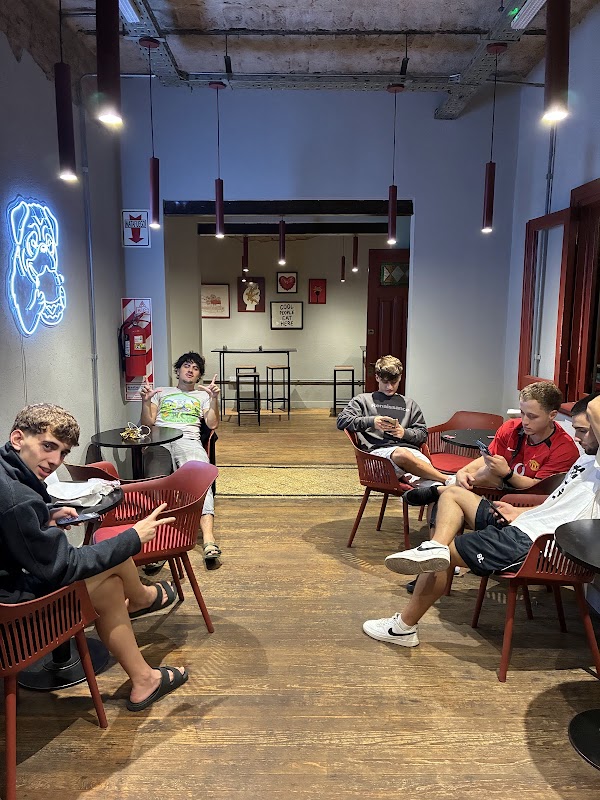 Karmelo Burgers & Fries